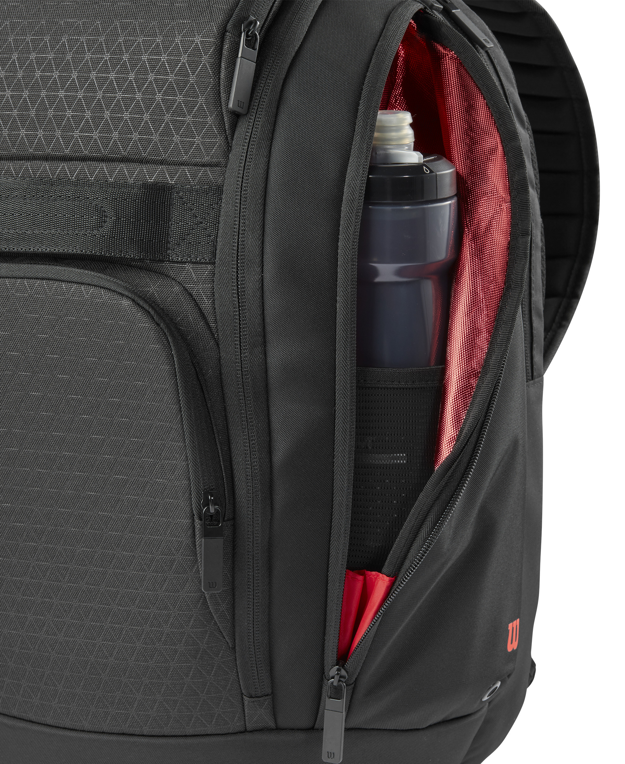 WR8037901_4_Clash_V3_Super_Tour_Backpack_Black_Red.png.high-res