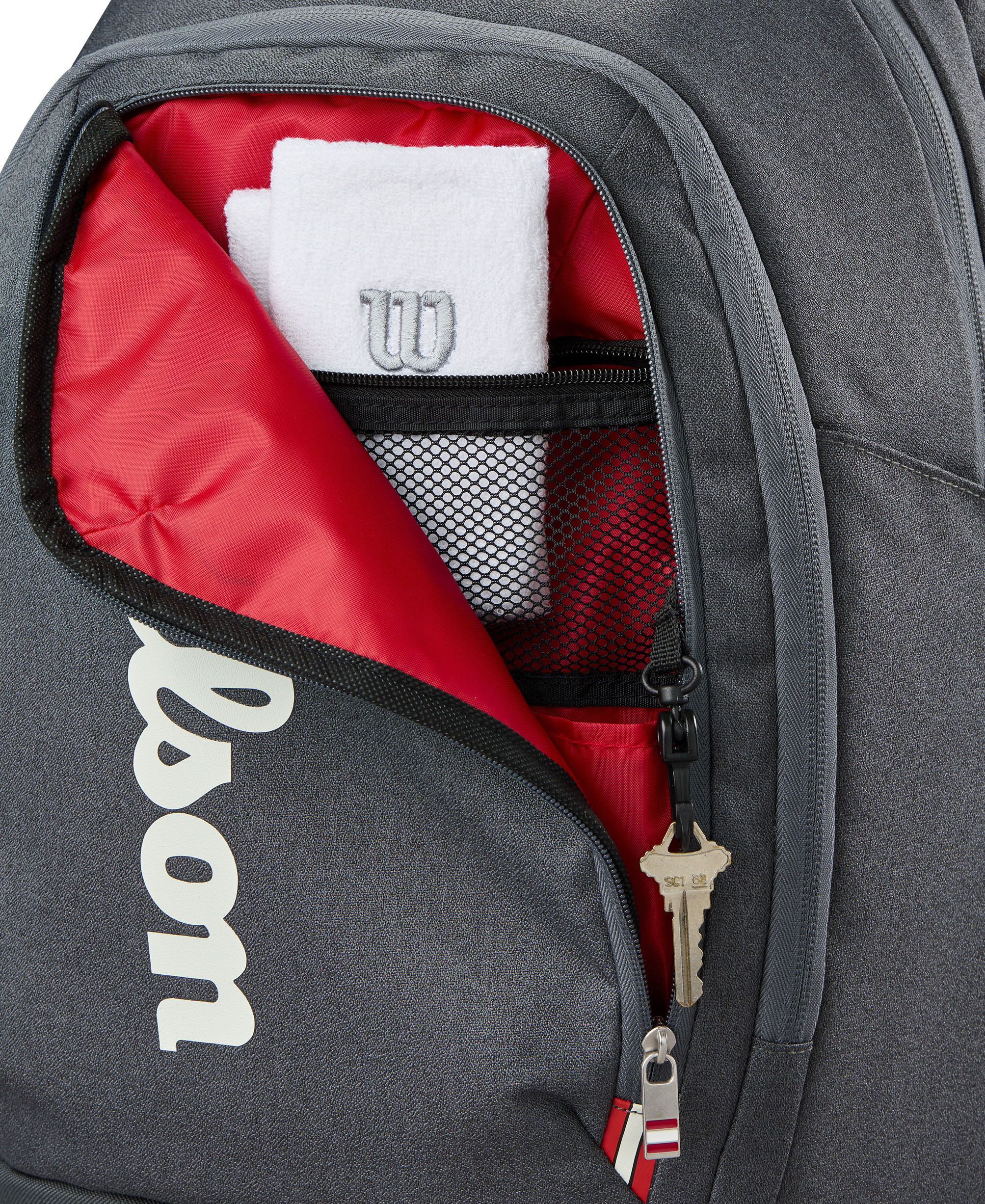 WR8037401_6_Tour_Backpack_Charcoal.png.high-res