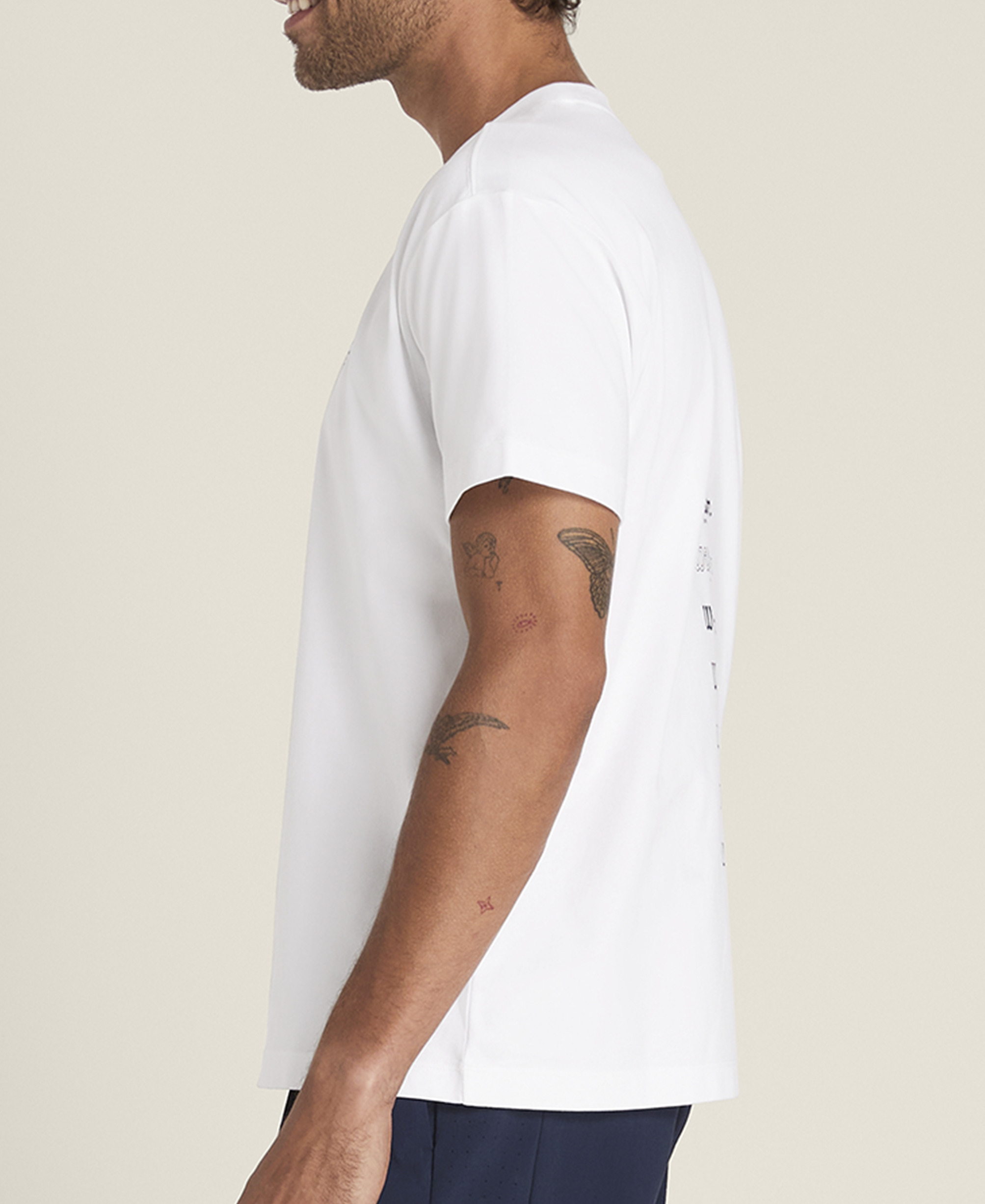 WM00375531WTA_48_WILSON_SPORT_GRAPHIC_TEE_M_WTA.png.high-res