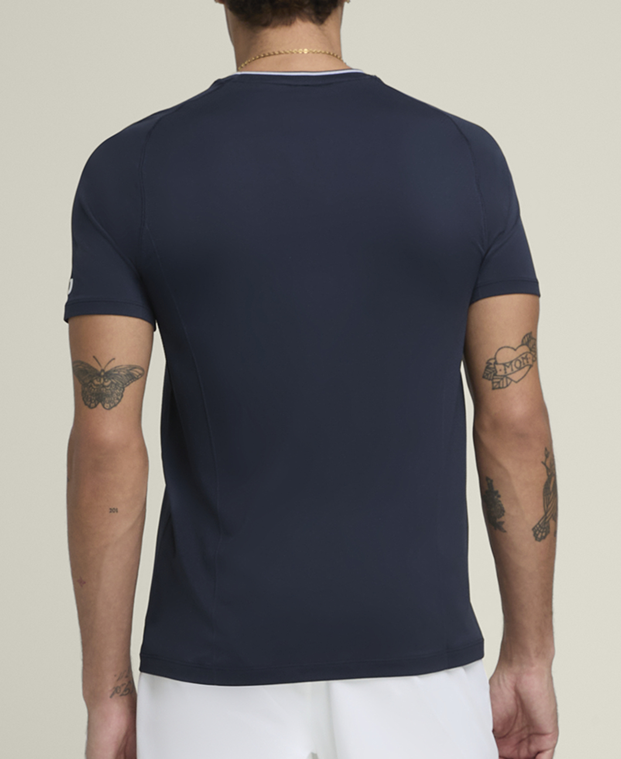 WM00282411DBC_49_TEAM_PLAYERS_SEAMLESS_CREW_M_DBC.png.high-res